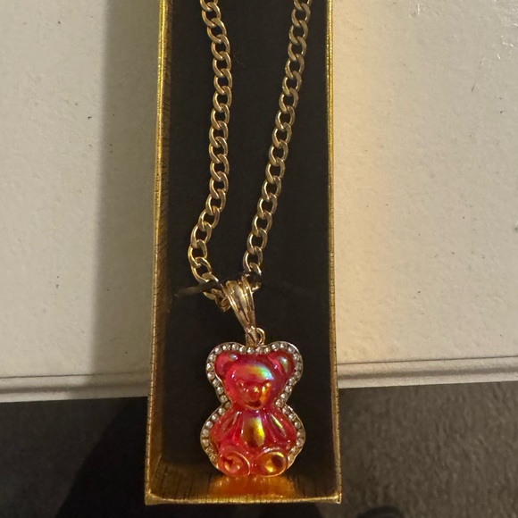 Teddy Bear Pendant Necklace - Picture 3 of 6